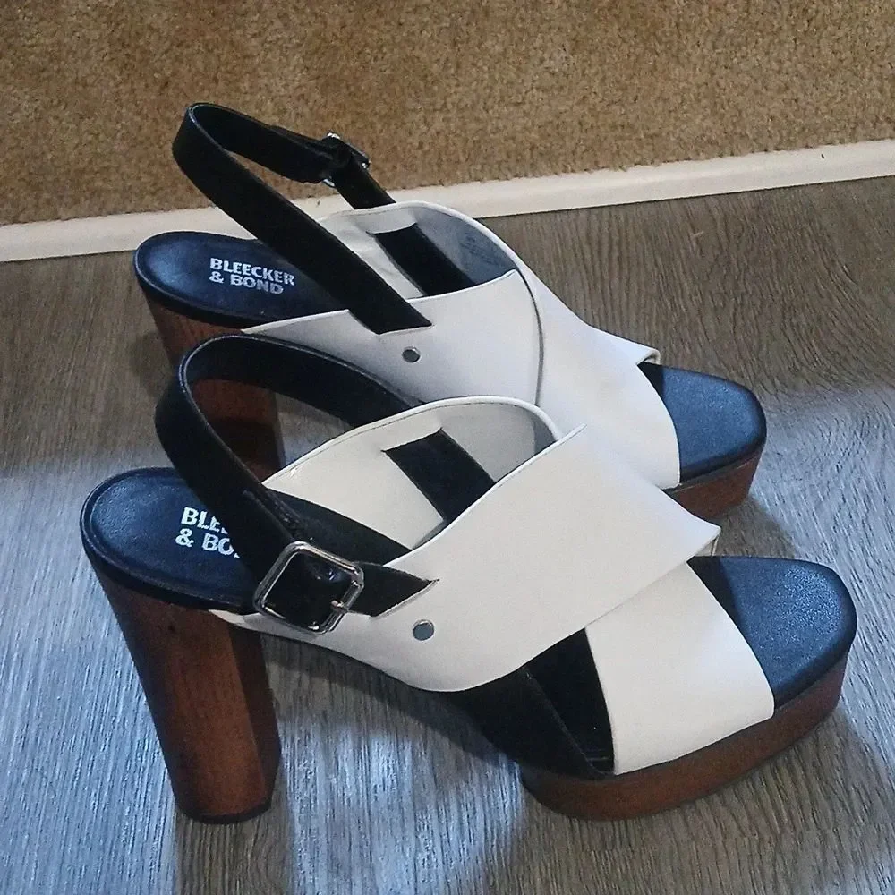 Bleeker & Bond Jamie White Black Platform Sandals 4.25